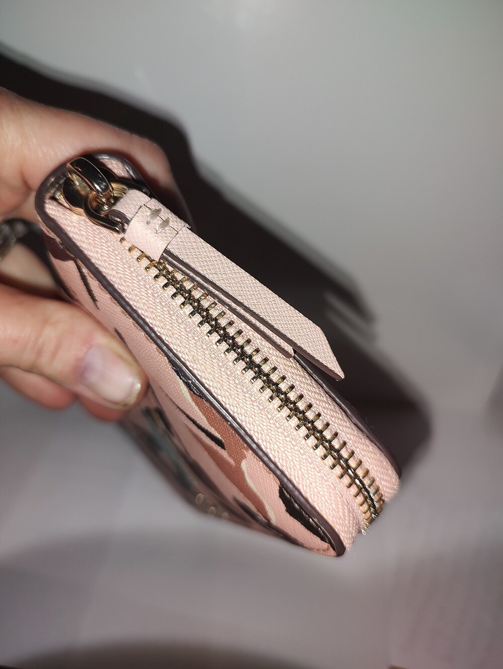 Kate Spade EUC++ Floral Long Zip Wallet (W39) - Picture 9 of 11